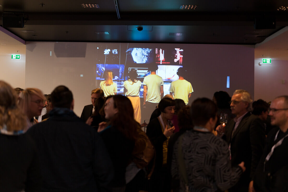 Eventfotograf Frankfurt für perfekte Bilder ihrer Firmenveranstaltung.